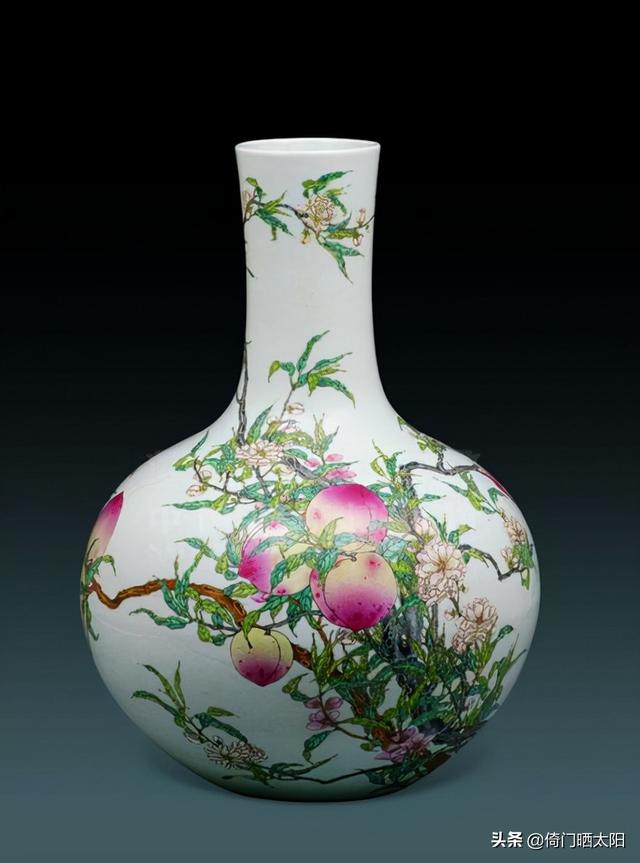 明成化斗彩鸡缸杯，明成化斗彩鸡缸杯特点及收藏价值（明成化斗彩鸡缸杯的前世今生）