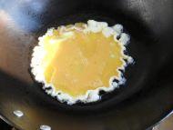 黄瓜炒鸡蛋怎么做，黄瓜炒鸡蛋的功效（咸蛋黄炒南瓜的做法）