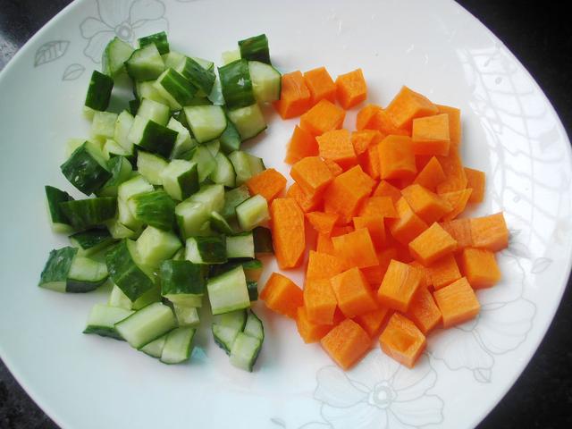 清炒虾仁的做法，【清炒虾仁】的做法（家常清炒虾仁的做法）