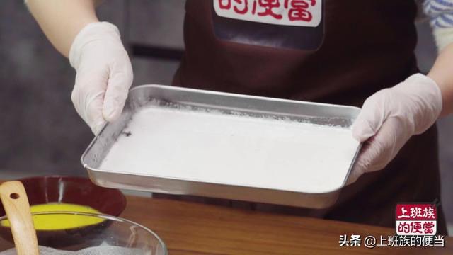 做广式肠粉的步骤，广式肠粉怎么做好吃窍门（广式肠粉在家自己做）