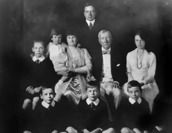 洛克菲勒名人名言，洛克菲勒的经典名言