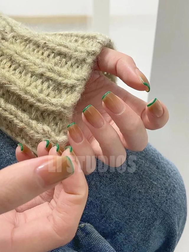 奶油滤镜/可爱/甜美/表情包/欧美/妆容，微信头像，奶油滤镜/可爱/甜美/表情包/欧美/妆容（时髦显白，拿图去做）