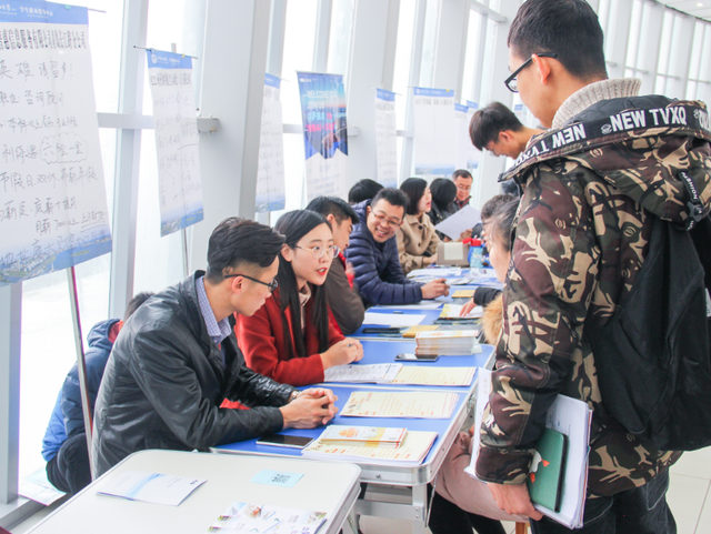 为什么国企现在几乎都是校招，校招进的国企是不是都是国家正式工（为什么国企基本上都是校招）