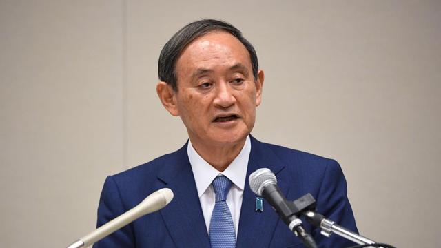 菅义伟简历，菅义伟简历身高（菅义伟当选日本自民党新总裁“后安倍时代”将面临哪些挑战）