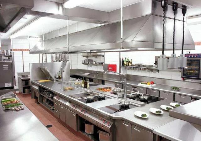 我学会了炒菜400字优秀作文，我学会了炒菜400字优秀作文加作文读后感（从学徒到厨师，一路走来）