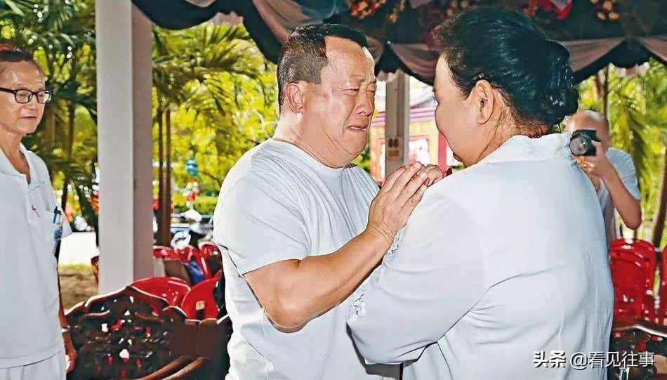 泰国白龙王被揭穿(自称自己13岁开天眼)