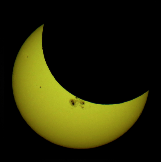 日食是怎么形成的，日环食的形成（日食是如何形成的，日食科普）