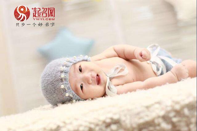 极目远眺的意思，极目远眺中极的意思不知急（20个音韵极佳的男孩女孩好名）