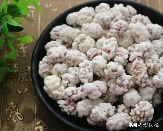 脆皮糖衣花生米的做法，脆皮花生怎么弄（原来在家做挂霜花生米这么简单）