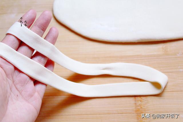 宽面条怎么做好吃，怎样做出好吃的宽面（跟黄磊学做大碗宽面）