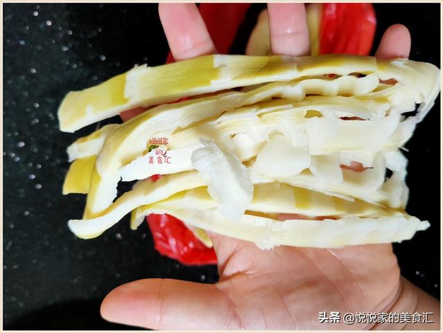 苦笋怎么做好吃，苦笋怎么做好吃没有苦味（是整根泡还是撕开泡）