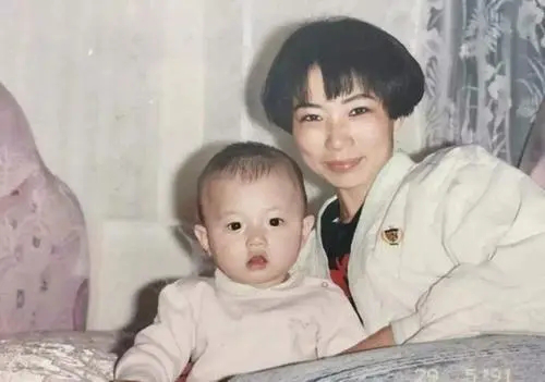 霍尊亲爹火风的故事，一点不比霍尊逊色呀