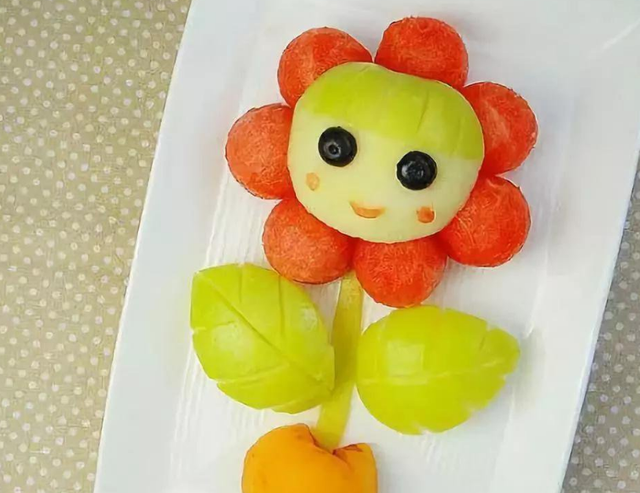 苹果拼盘图片简单好看，苹果拼盘怎么做简单又漂亮（大厨教你10种简易做法）