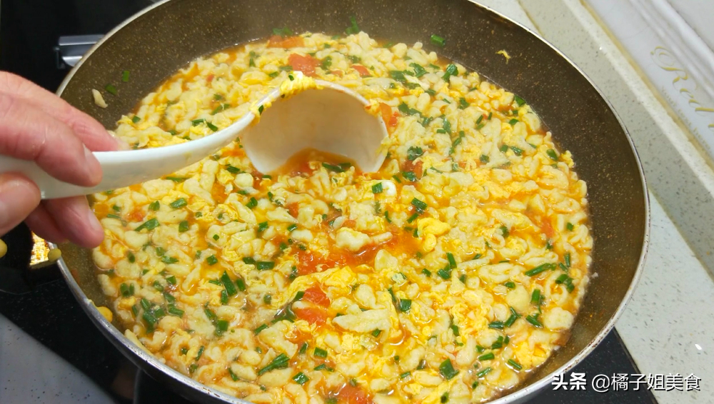 懶人版“疙瘩湯”家常做法 了 10分鐘出鍋 好吃解饞-起舞食譜網