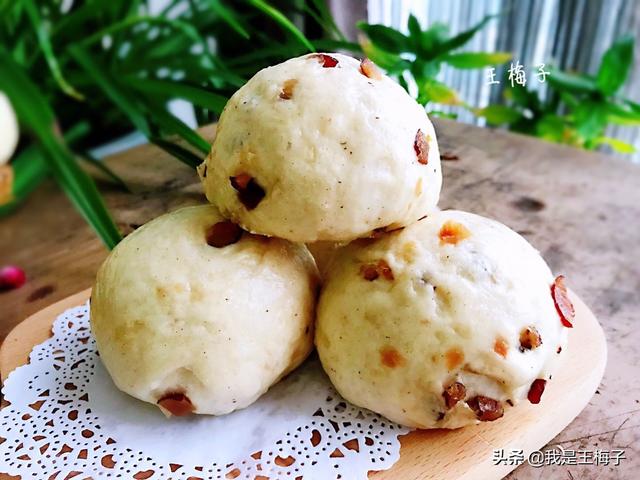 馒头放冰箱冷藏好还是冷冻好，馒头放冰箱冷藏5天还能吃吗（馒头最怕放冰箱冷藏）