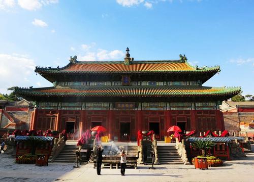 大雄宝殿的大雄指什么（“大雄宝殿”的大雄是什么意思）