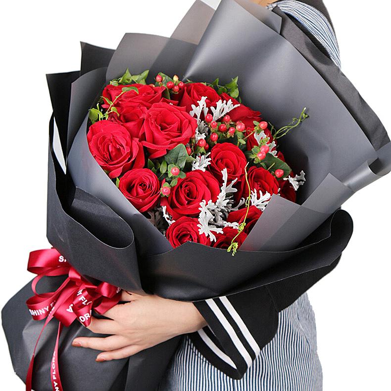 情人节520鲜花礼盒图片(值得一送的鲜花礼品清单) 