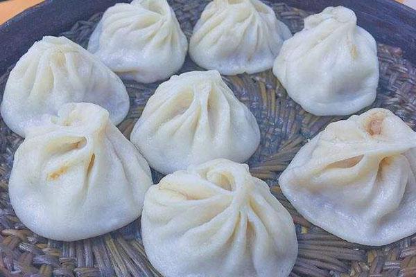 杭州特色小吃，去杭州必吃的10种小吃（杭州知名特色十大美食小吃）