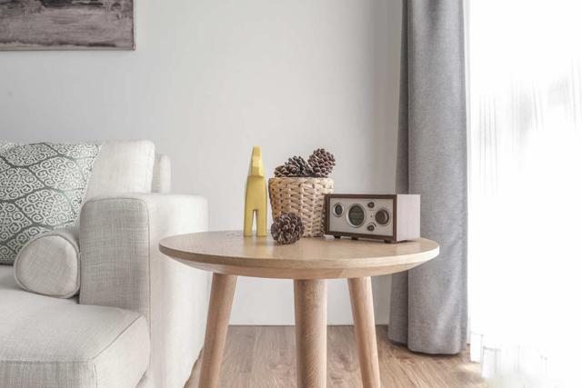 床头柜一般多高，床头柜高度一般是多少（这些尺寸你应该先了解清楚）