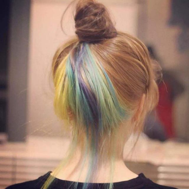 自己染发怎么染，自制染白发的最佳方法（自己在家染头怎么染）