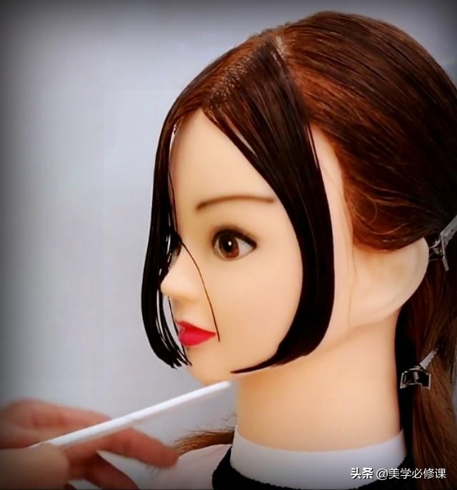 八字刘海怎么剪，八字刘海怎么剪出层次感（简单快速修剪“八字刘海和中分刘海”详细裁剪图解）