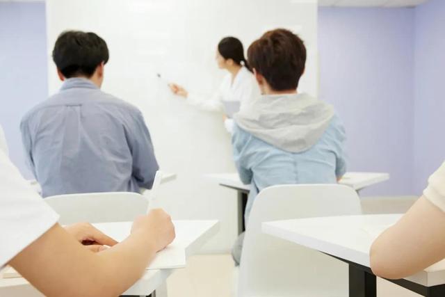 导氮教育怎么样，绥化导氮教育怎么样（被“教培一哥”数亿元投资不足半年）