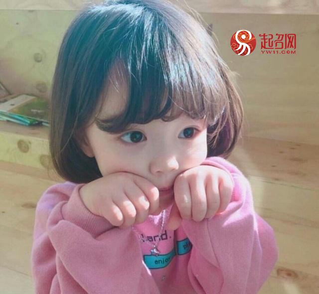 晨字取名的寓意是什么，晨字取名的寓意是什么女孩（翩若惊鸿的惊艳女孩名字）