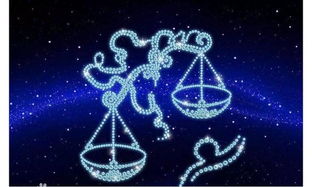 leo什么意思，leo是什么意思（为啥爱上巨蟹是绝症，没得治）