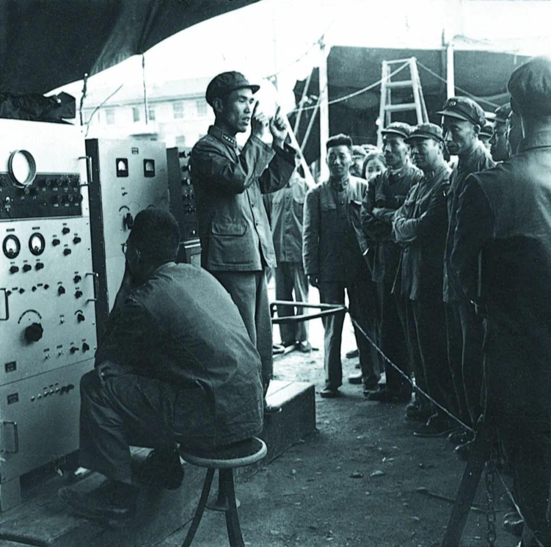 c9是哪几所大学，c9指的是哪几所大学（有7校早在50年代就定为重点）