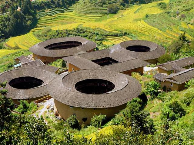深山中的神奇建筑——厦门土楼