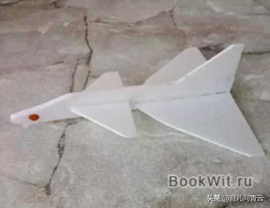 手工飞机的制作方法，手工飞机的制作方法 折纸（50多种飞机手工大合集）