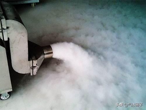 干冰的用途有哪些，干冰的用途（据说干冰有100多种用途）