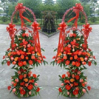 花篮插花技巧，花篮插花技巧视频（编花篮、插花篮、花篮制作工艺流程）