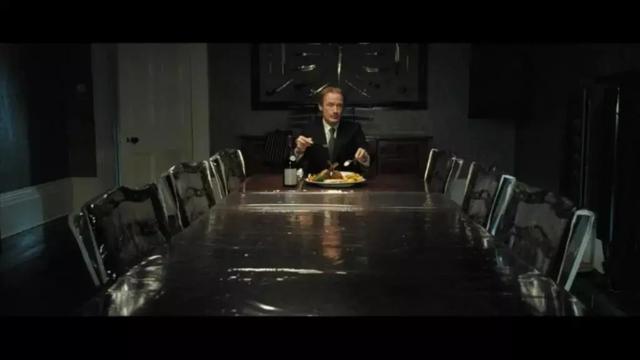 电影狂野目标插曲，狂野目标的插曲（却因长得太美被杀手囚在家中）