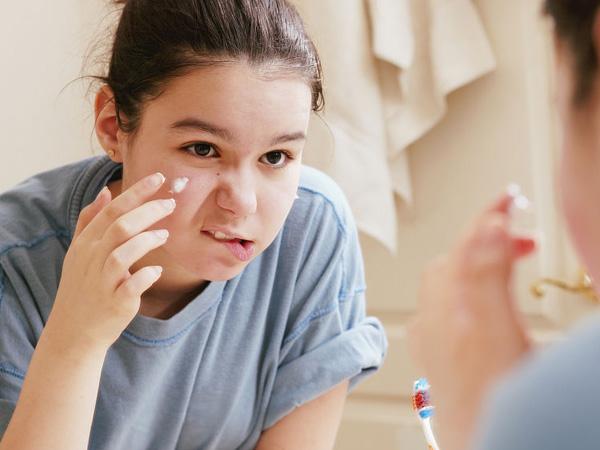 二十一金维他的功效，21金维他多维元素片的功效与作用（听说21金维他能祛痘）