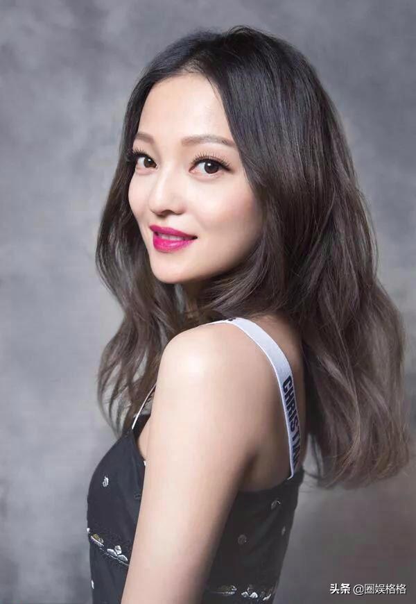 张韶涵个人资料，张韶涵个人介绍（因为歌中有“不愿意被现实抹平棱角的自己”）