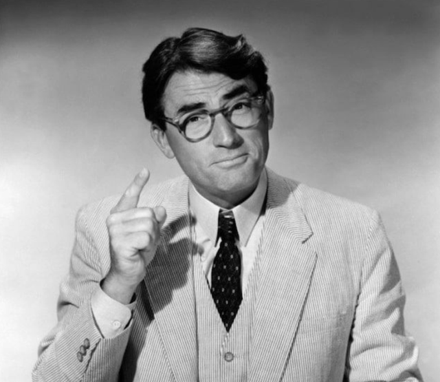 泡泡纱是什么面料，泡泡纱面料的优缺点（为什么说泡泡纱是夏日男士的穿搭首选面料）