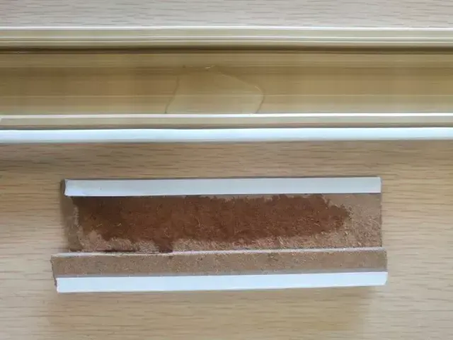 大家千万别铺pvc地垫，厨房地垫用pvc的好吗（为什么踢脚线最好的材质是塑料）