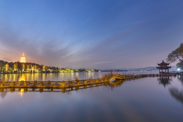 杭州必去的景点，杭州旅游必去景点推荐（杭州旅游十大必去打卡景点）