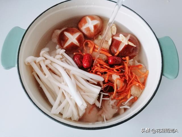 养肝汤的做法，养肝汤的做法 孕期（春天养肝正当季）