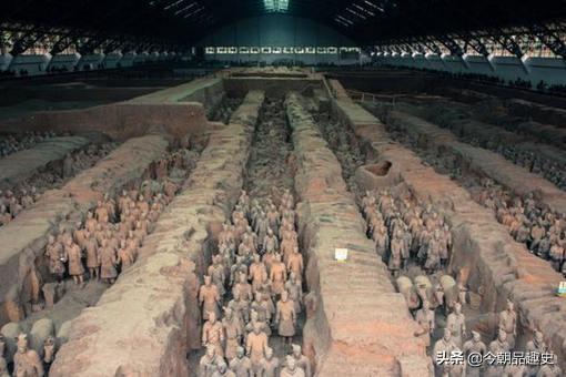 兵马俑的恐怖传说，揭秘97年兵马俑灵异事件真的假的（97年兵马俑灵异事件是怎么回事）
