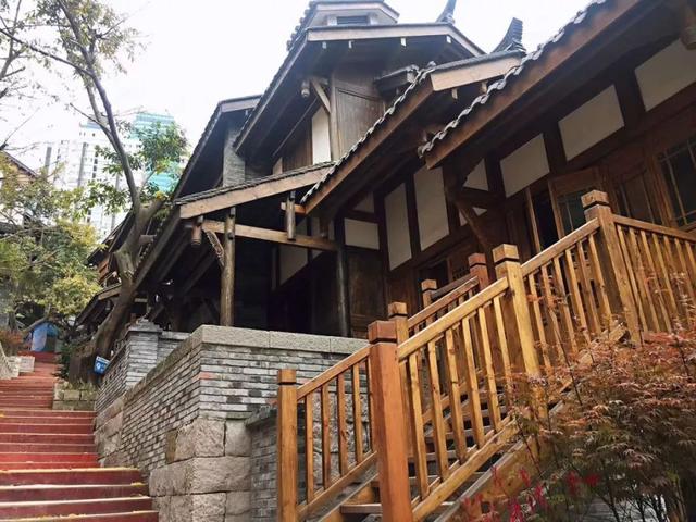 杭州新天地集团房地产官网，杭州新天地集团房地产官网网址（助力十八梯“重生”的杭州新天地集团）