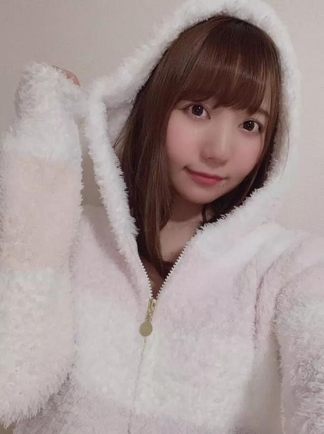 贤惠仙狐小姐，贤惠仙狐小姐萌动漫（自称每周只换一次浴缸水图片）