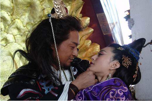 历史上有哪些英雄人物，历史上有哪些英雄人物为抗日战争英勇牺牲（中国历史上死得最惨的十大人物）