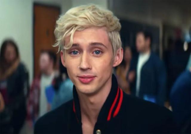 戳爷！戳爷！戳爷！，戳爷经历了什么（你知道戳爷还有个弟弟吗图片）