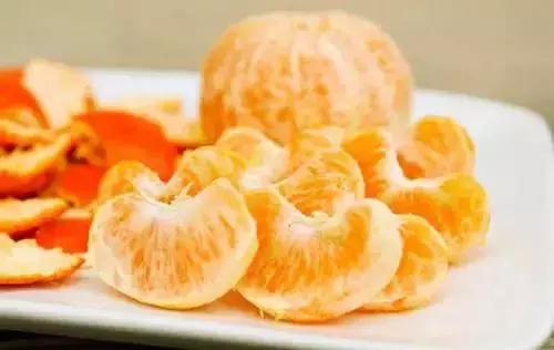 西兰花的茎能吃吗，西兰花的杆子可以吃吗（被扔掉的8种食物“边角料”）