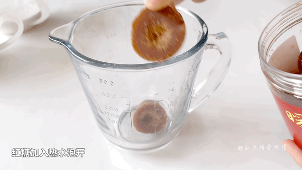 果子面包的做法，水果面包的各种做法（低糖低油的全麦坚果餐包）