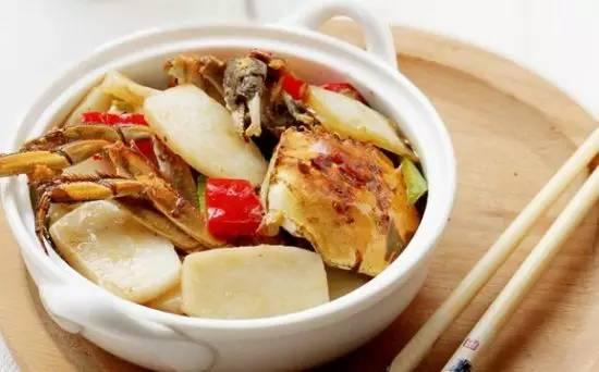 炒芙蓉蟹，正宗蒜蓉炒蟹（螃蟹吃法大全：有到吃蟹的季节）