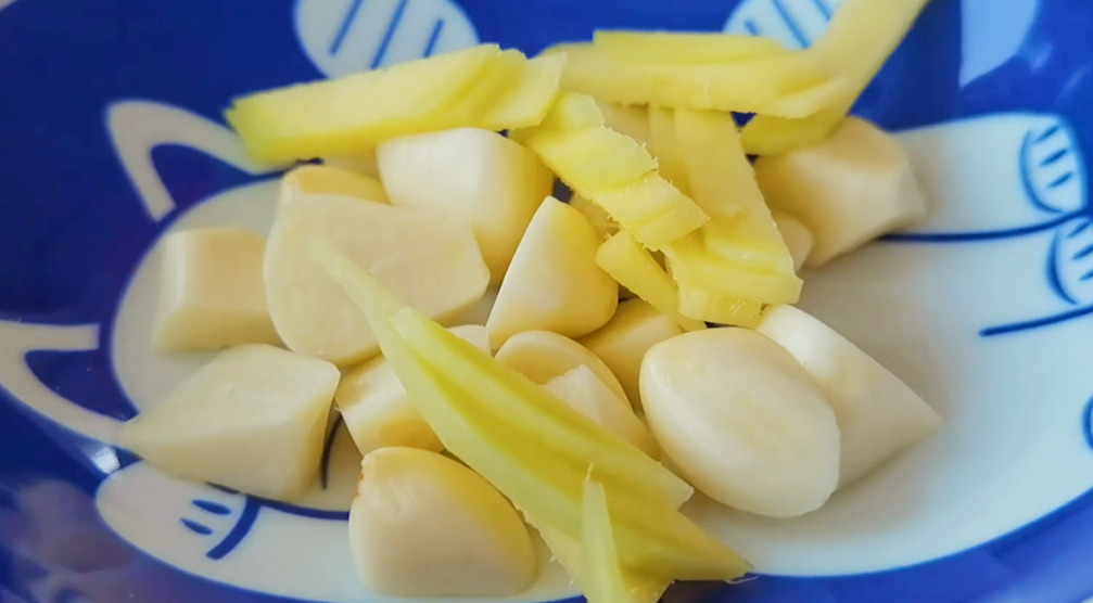 圖片[4]-【黃豆燜豬腳】做法步驟圖 教你懶人做法 軟爛入味香而不膩-起舞食譜網