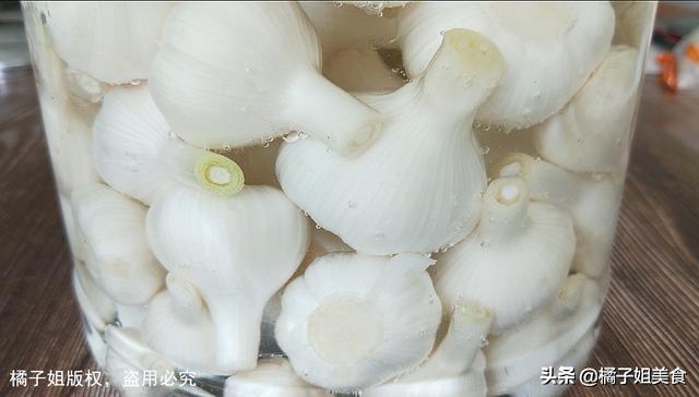 【水晶蒜】做法步驟圖 美味可口 越吃越上癮-起舞食譜網